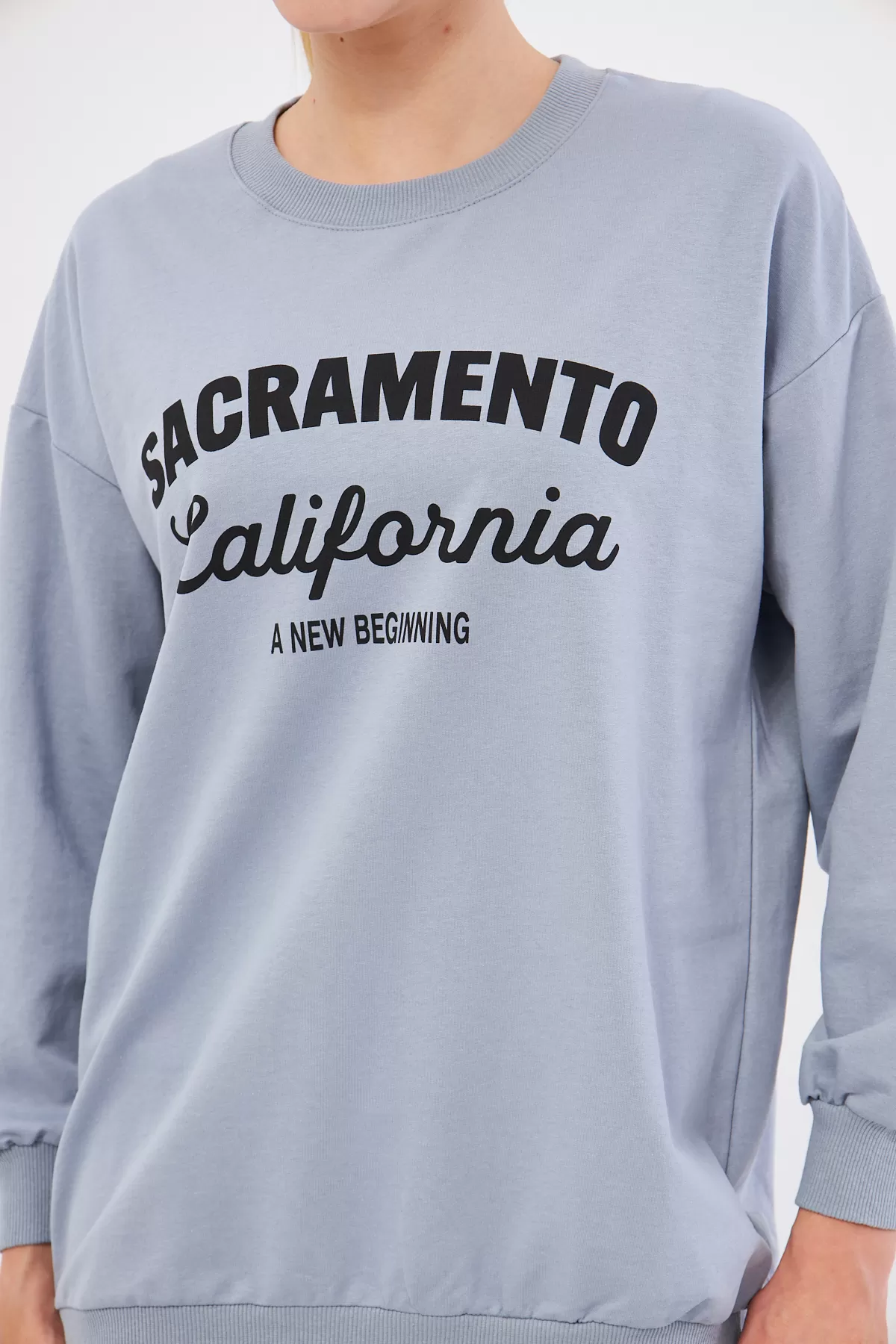 ARM-25K001020 Gri Sacramento Baskılı Oversize Sweatshirt