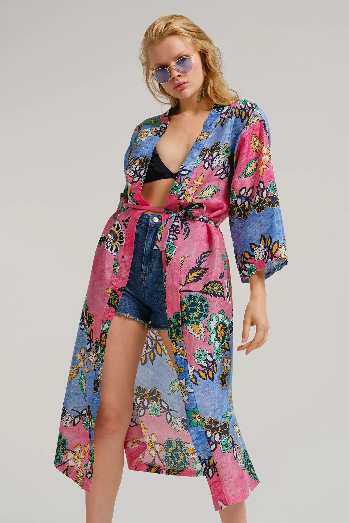 ARM-22Y001120 Pembe Desenli Uzun Kimono