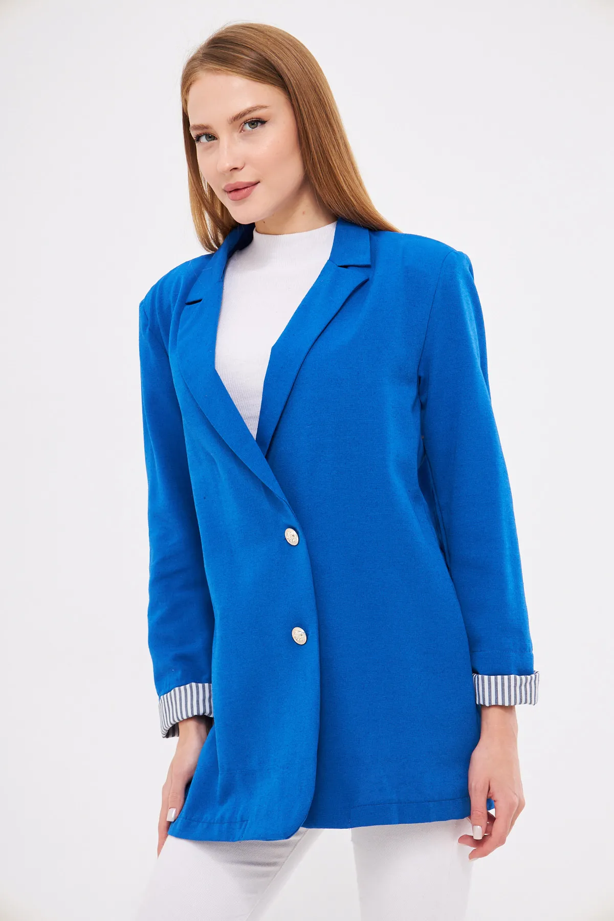 ARM-25K001015 Saks Kruvaze Yaka Kolu Katlama Detaylı Oversize Vatkalı Blazer Ceket