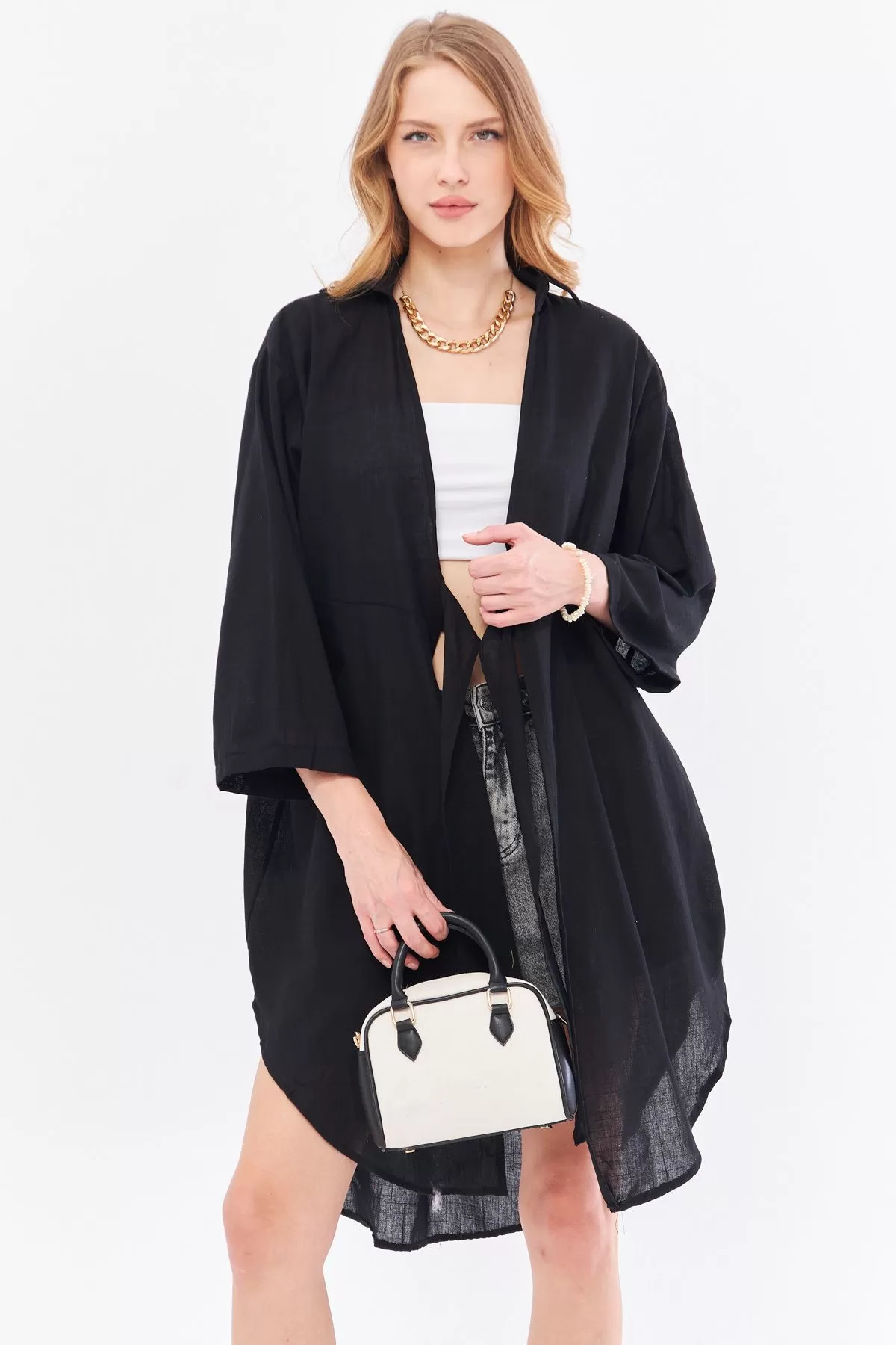 ARM-24Y001081 Siyah Önden Bağlamalı İnce Keten Kumaş Midi Boy Kimono Gömlek